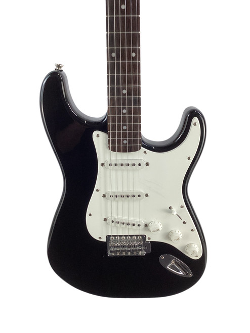 Vist Large View of Product Image Which is Used Squier STRATOCASTER AFFINITY SSS