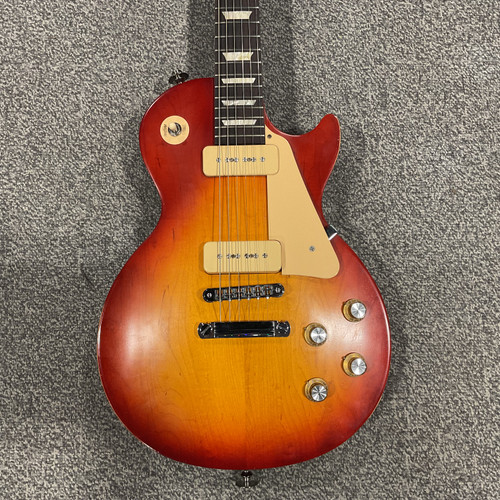 Vist Large View of Product Image Which is Used 2010 GIBSON LES PAUL STUDIO 50S TRIBUTE Electric Guitar