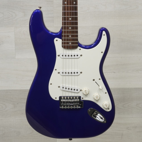 Vist Large View of Product Image Which is Used Squier Affinity Strat Electric Guitar Blue