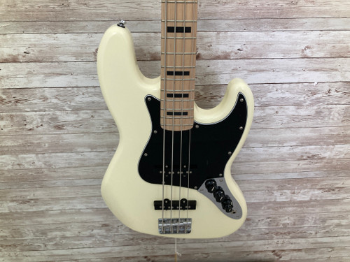 Vist Large View of Product Image Which is Used Squier AFFINTY ACTIVE JAZZ BASS Guitar