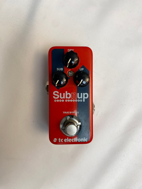 Vist Large View of Product Image Which is Used TC Electronic SUB N UP Octave Pedal