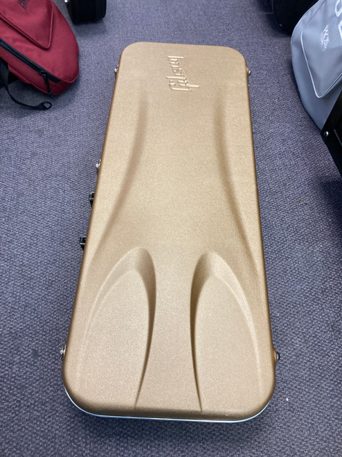 Vist Large View of Product Image Which is Used Gibson 100TH AV GOLD CASE Guitar Case