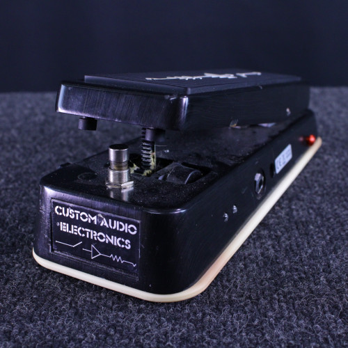 Vist Large View of Product Image Which is Used Dunlop MC404 CUSTOM AUDIO ELECTRONICS WAH Wah Pedal