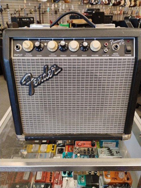 Vist Large View of Product Image Which is Used Fender FRONTMAN 15R Solid State Guitar Amp 1 x 8