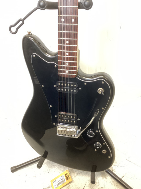 Vist Large View of Product Image Which is Used Squier STANDARD JAGMASTER HH Offset Double Cutaway Electric Guitar Black 6-String