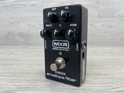 Vist Large View of Product Image Which is Used MXR M82 Bass Envelope Filter Filter Pedal