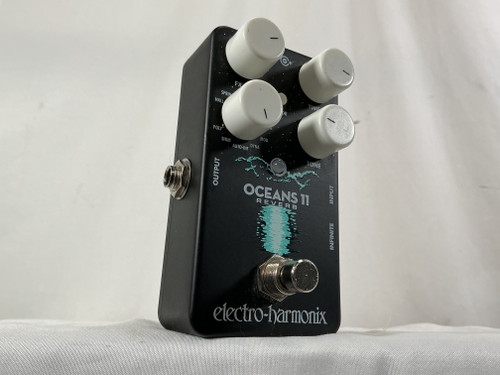 Vist Large View of Product Image Which is Used Electro Harmonix (E/H) OCEANS 11 Reverb Pedal