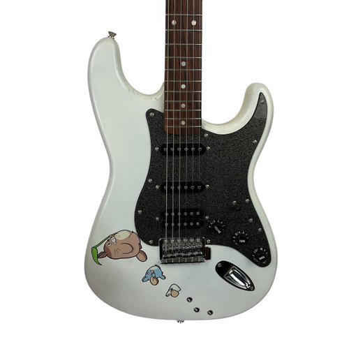 Vist Large View of Product Image Which is Used Squier AFFINITY STRAT HSS S Type Electric Guitar White 6-String