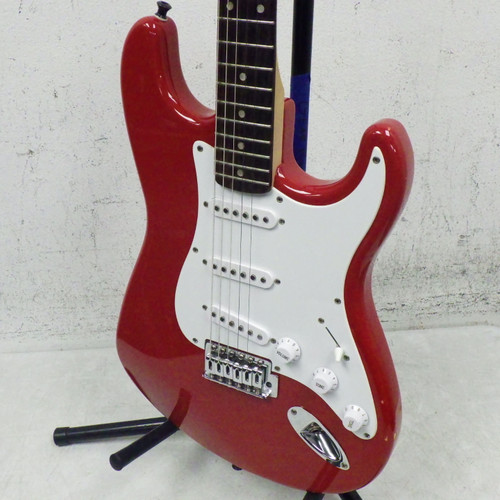 Vist Large View of Product Image Which is Used Squier Stratocaster S Type Electric Guitar Red 6-String