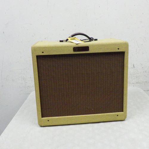 Vist Large View of Product Image Which is Used Fender Blues Junior 