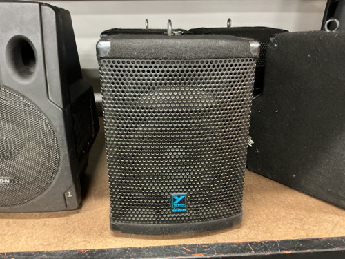 Vist Large View of Product Image Which is Used Yorkville ELITE E160P POWERED SPEAKER Powered Full Range Speaker Cabinet