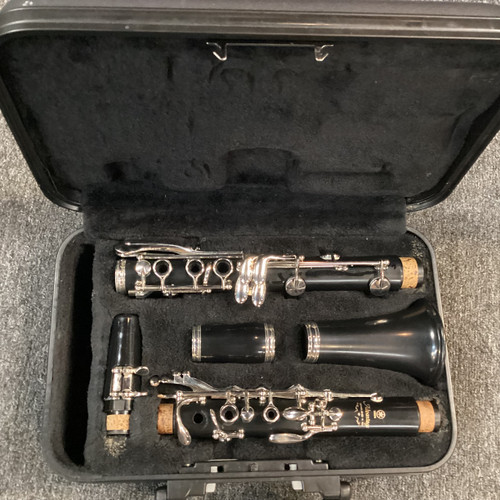 Vist Large View of Product Image Which is Used Yamaha YCL-200AD Resonite Clarinet