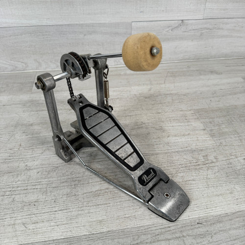 Vist Large View of Product Image Which is Used Pearl Single Bass Drum Pedal