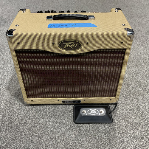 Vist Large View of Product Image Which is Used PEAVEY CLASSIC 30  Tube Combo
