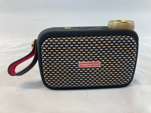 Vist Large View of Product Image Which is Used Positive Grid SPARK GO Guitar Amp