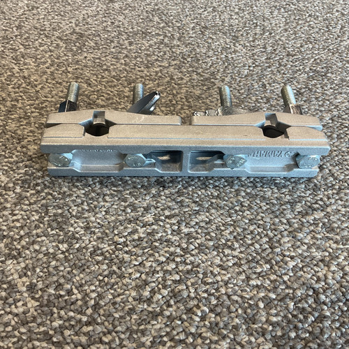 Vist Large View of Product Image Which is Used YAMAHA CSAT924 TWO-HOLE CLAMP