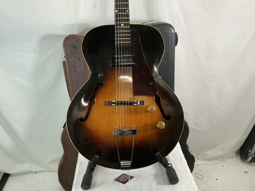 Vist Large View of Product Image Which is Used Gibson 1952 ES-125 + ORIGINAL CASE Vintage Semi-Hollow Electric Guitar Sunburst 6-String