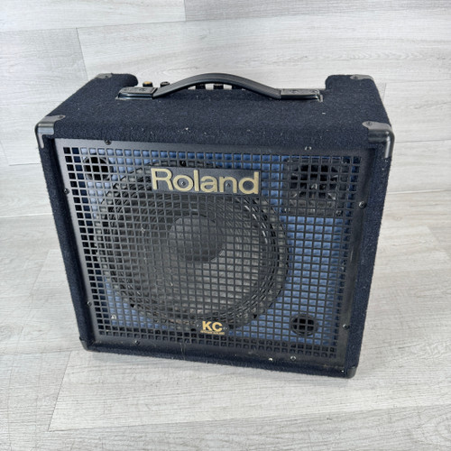 Vist Large View of Product Image Which is Used Roland KC-150 - 65-watt 1 x 12-inch Keyboard Combo Amplifier
