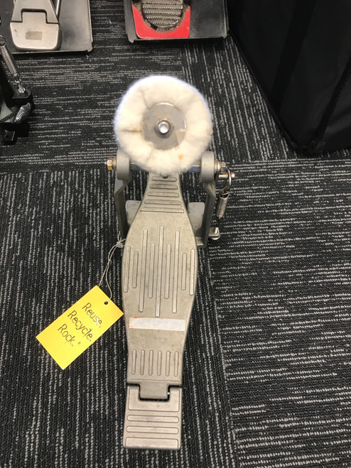 Vist Large View of Product Image Which is Used AS IS KICK PEDAL Kick Drum Pedal