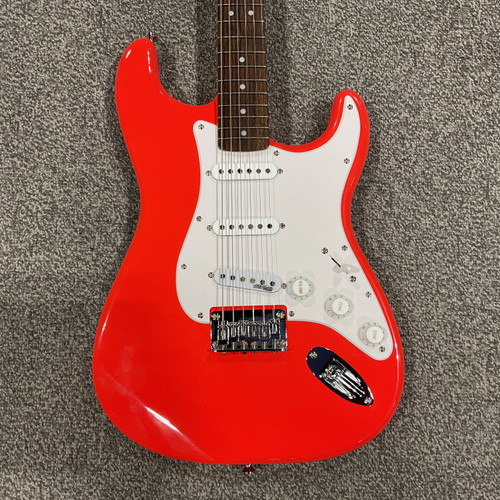Vist Large View of Product Image Which is Used SQUIER BULLET STRATOCASTER HT Electric Guitar