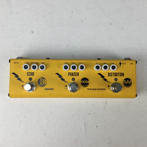 Vist Large View of Product Image Which is Used Donner TRIPLE THREAT Multi-FX Pedal
