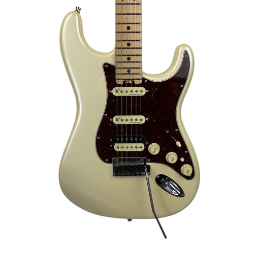 Vist Large View of Product Image Which is Used Fender AMERICAN ELITE STRATOCASTER S Type Electric Guitar White 6-String