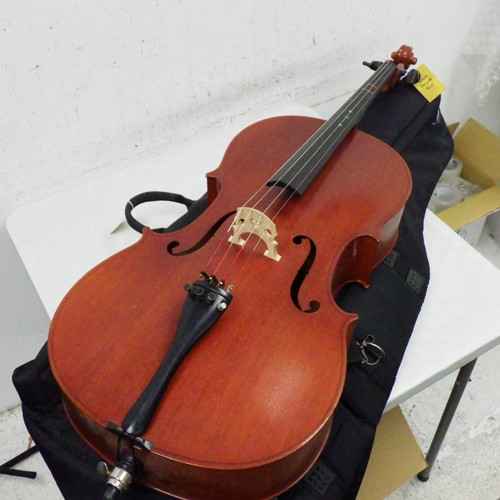 Vist Large View of Product Image Which is Used Knilling Cello  4/4 Size