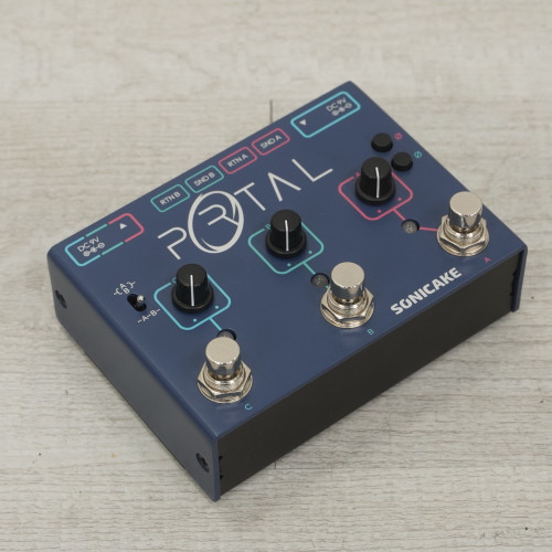 Vist Large View of Product Image Which is Used Sonicake Portal Guitar Effects Pedal