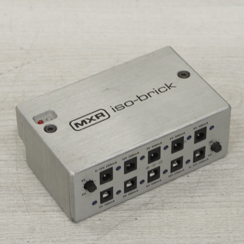 Vist Large View of Product Image Which is Used MXR M238 Iso-brick Pedal Power Supply