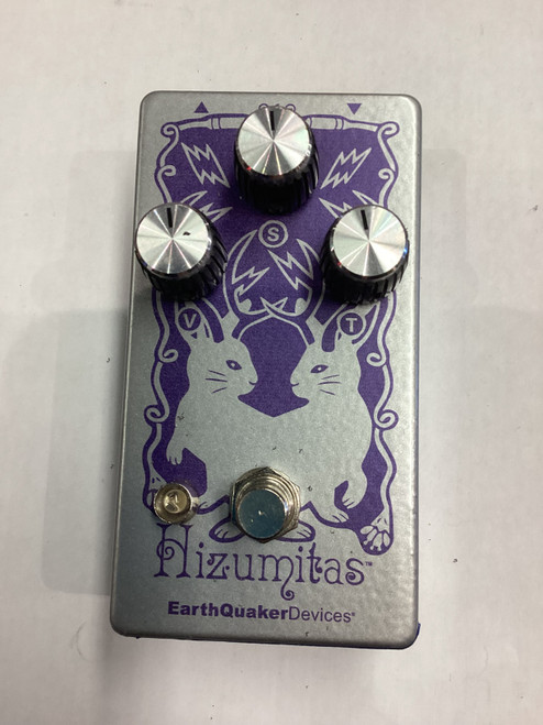 Vist Large View of Product Image Which is Used Earthquaker Devices HIZUMITAS Fuzz Pedal