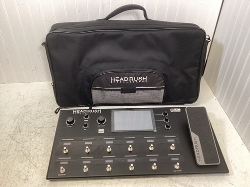 Vist Large View of Product Image Which is Used Headrush PEDALBOARD + BAG Floorboard Amp Modeling + FX