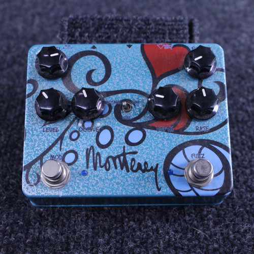 Vist Large View of Product Image Which is Used Keeley MONTEREY ROTARY FUZZ Fuzz Pedal