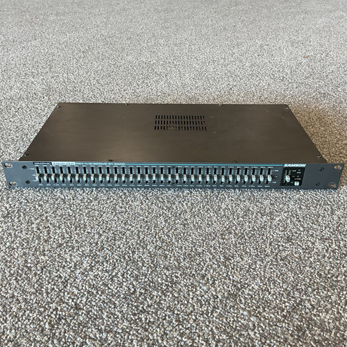 Vist Large View of Product Image Which is Used SAMSON E31 31-BAND GRAPHIC EQUALIZER