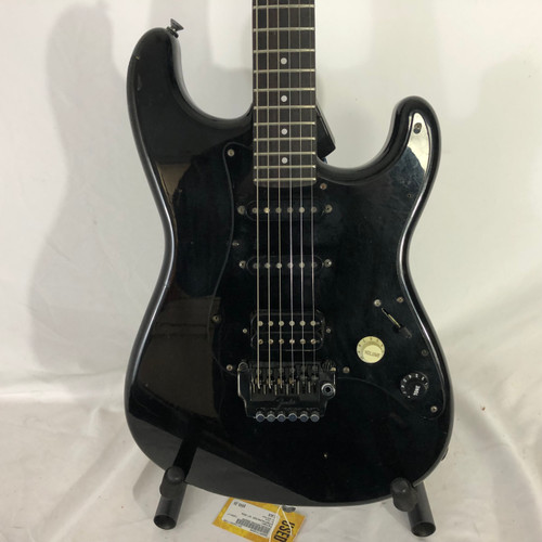 Vist Large View of Product Image Which is Used Fender STRATOCASTER ST-556 Vintage S Type Electric Guitar Black 6-String