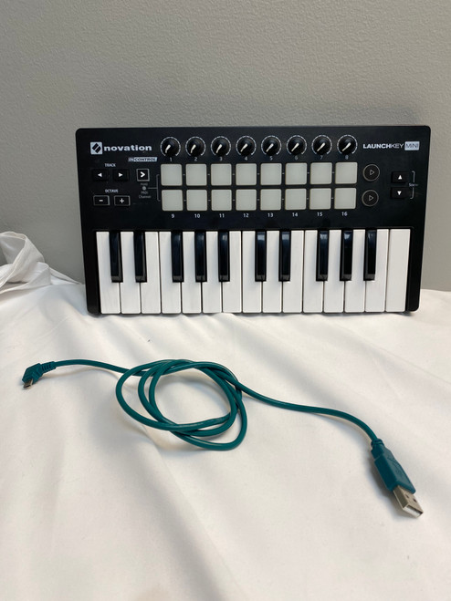 Vist Large View of Product Image Which is Used Novation LAUNCHKEY MINI MKII Compact Controller Compact