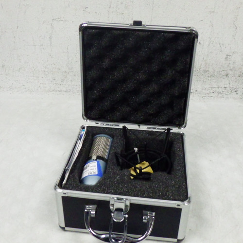 Vist Large View of Product Image Which is Used Akg Perception 420 with Case and Shock Condenser Microphone