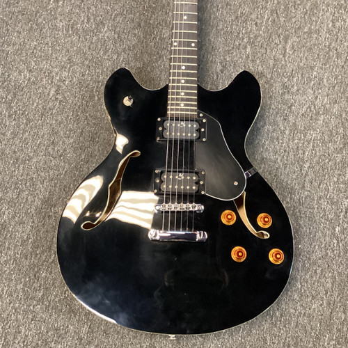 Vist Large View of Product Image Which is Used Oscar Schmidt OE-30 Semi-Hollow Electric Guitar Black 6-String