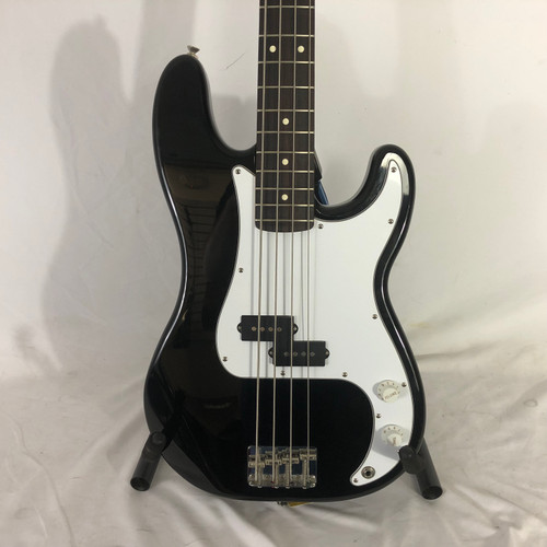 Vist Large View of Product Image Which is Used Fender MIM P BASS P Type Bass Guitar Black 4-String