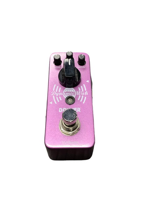 Vist Large View of Product Image Which is Used Donner AUTOWAH Guitar Effect