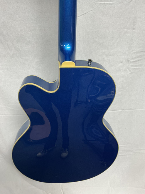 Vist Large View of Product Image Which is Used Gretsch GRETSCH ELECTROMATIC SEMI HOLLOW Semi-Hollow Electric Guitar Blue 6-String