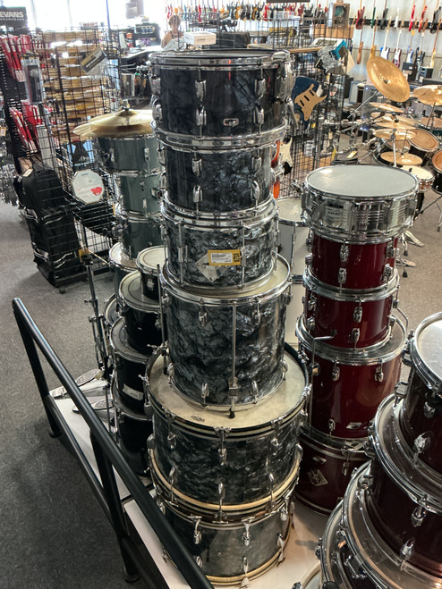 Vist Large View of Product Image Which is Used Slingerland 60S BLACK DIAMOND PEARL Vintage Drum Shell Kit Other