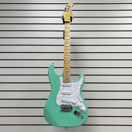 Vist Large View of Product Image Which is Used - AMATI S STYLE ELECTRIC GUITAR