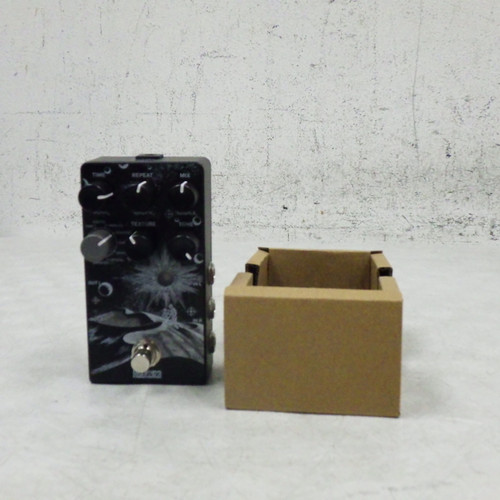 Vist Large View of Product Image Which is Used Klowra Everlast Delay 