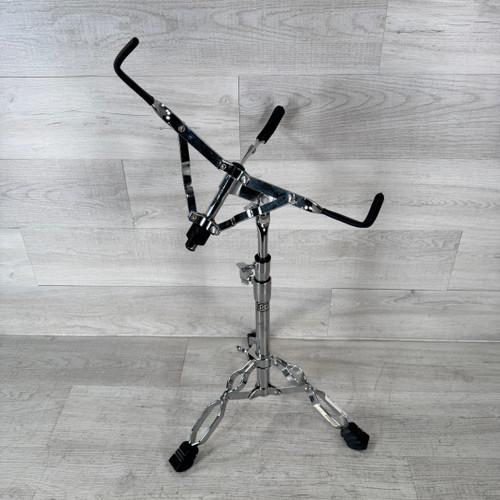 Vist Large View of Product Image Which is Used Peace Snare Drum Stand
