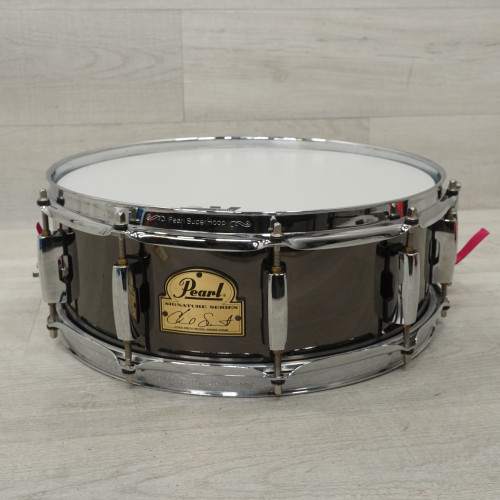 Vist Large View of Product Image Which is Used Pearl 14x5 Chad Smith Signature Snare Drum