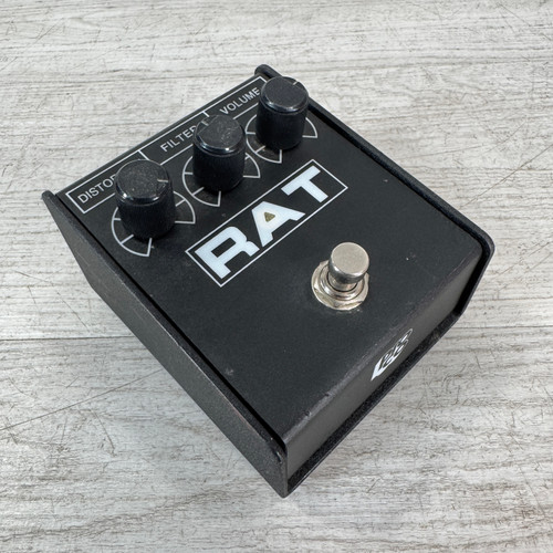 Vist Large View of Product Image Which is Used Pro Co RAT Distortion Pedal