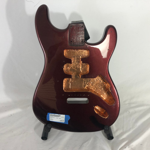 Vist Large View of Product Image Which is Used Squier 4OTH ANNIV STRAT BODY S Type Electric Guitar Purple 6-String