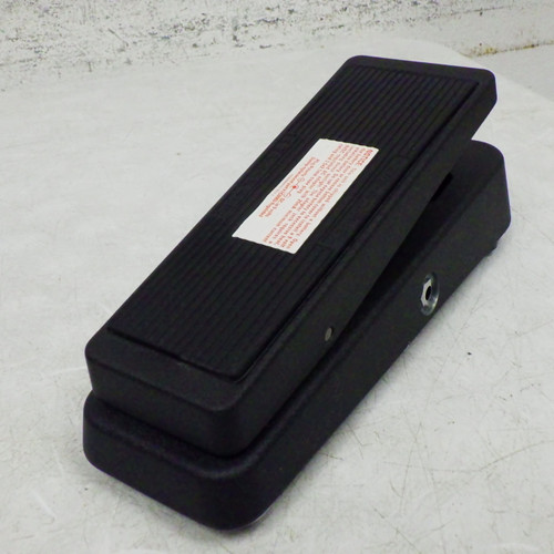 Vist Large View of Product Image Which is Used Dunlop Cry Baby Gcb95 Wah Pedal