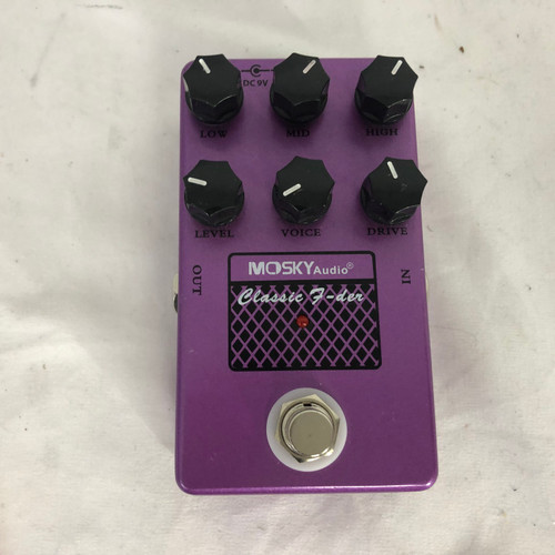 Vist Large View of Product Image Which is Used Mosky Audio Technology CLASSIC F-DER Guitar PreAmp Pedal