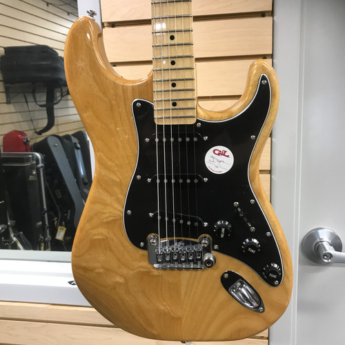 Vist Large View of Product Image Which is Used G&L LEGACY TRIBUTE S Type Electric Guitar Natural 6-String